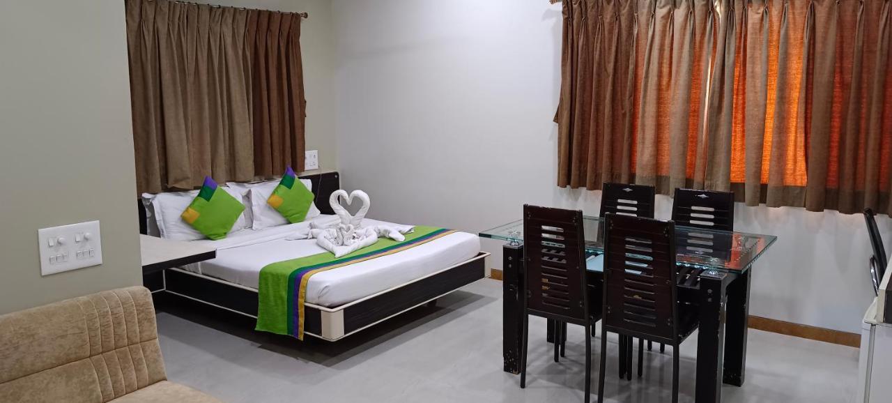 Hotel Bagga International Aurangabad  Exterior photo