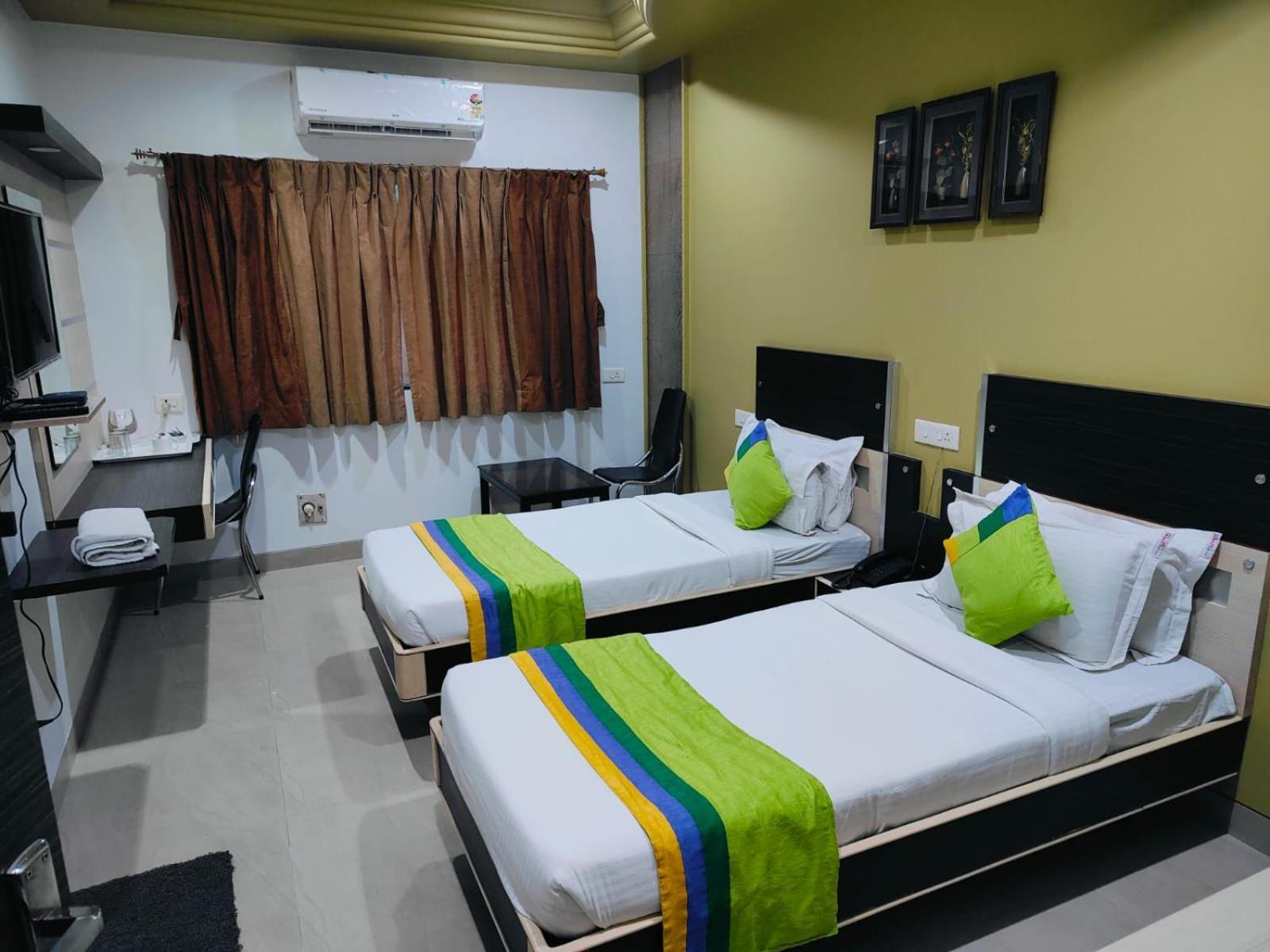 Hotel Bagga International Aurangabad  Exterior photo