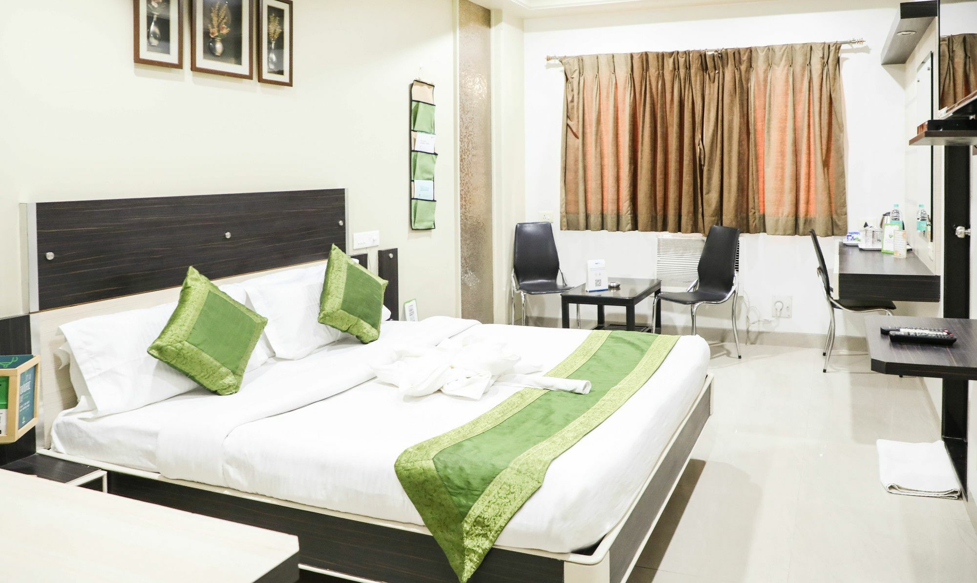 Hotel Bagga International Aurangabad  Exterior photo